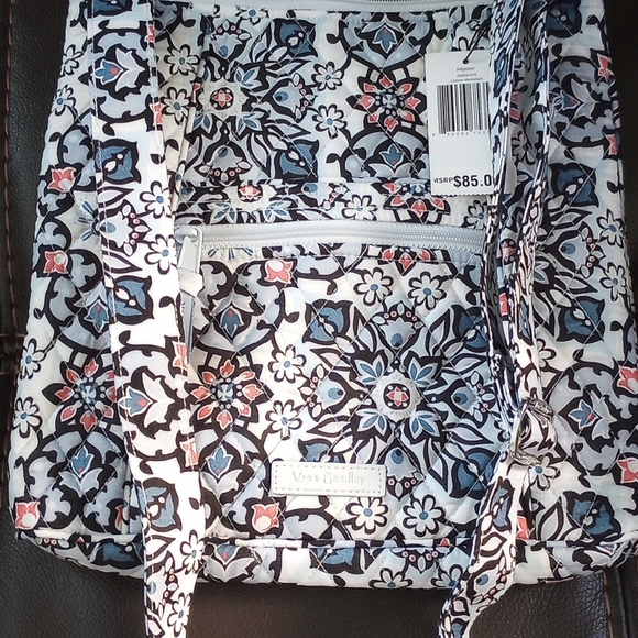 Beautiful NWT Vera Bradley crossbody bag! - Picture 6 of 8